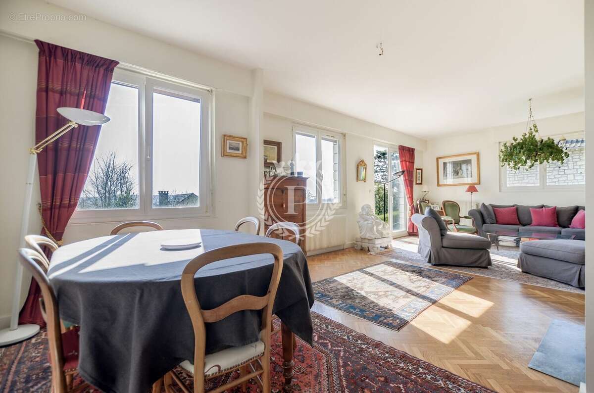 Maison à SAINT-LEU-LA-FORET