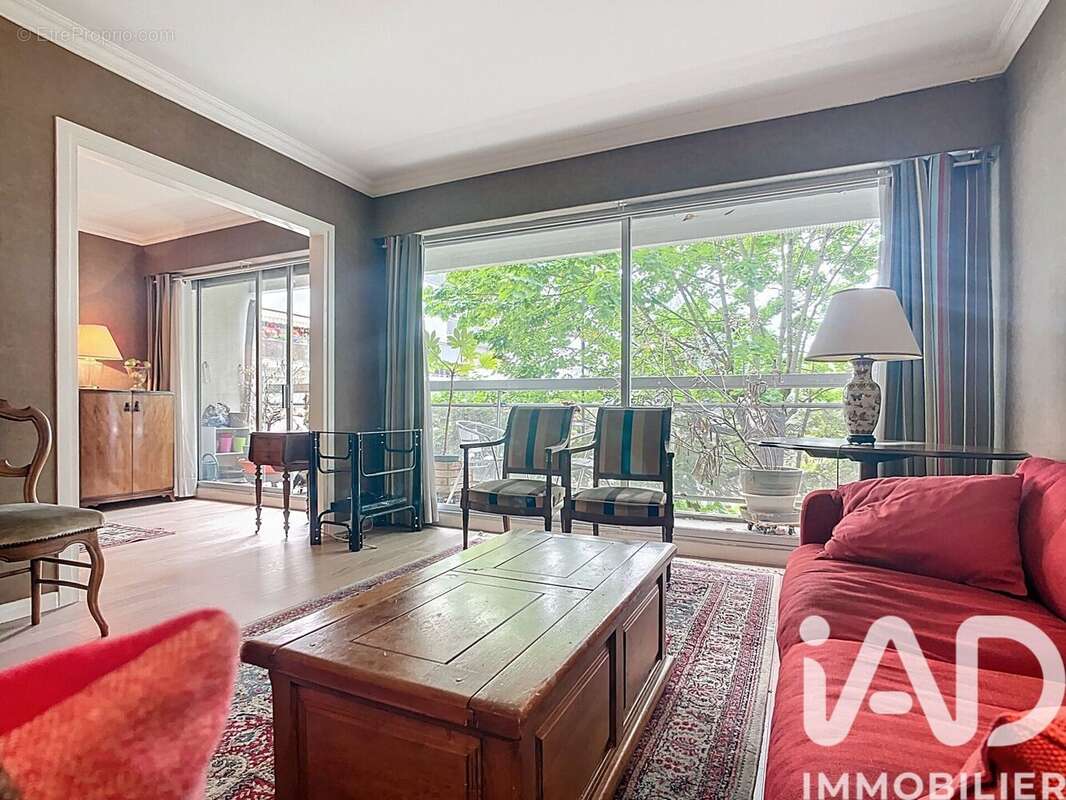 Photo 2 - Appartement à CHEVILLY-LARUE