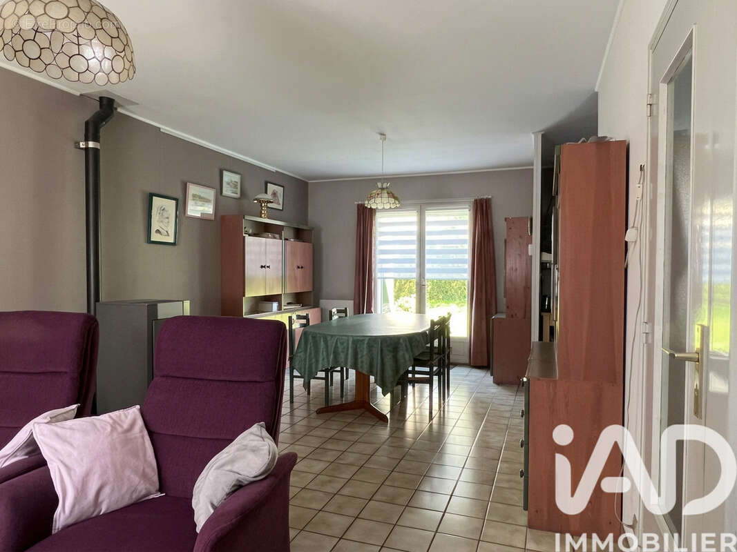 Photo 3 - Maison à LA CHAPELLE-THOUARAULT