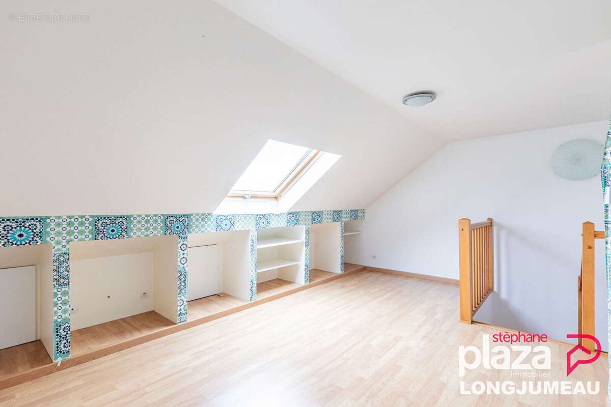 Maison à LONGJUMEAU