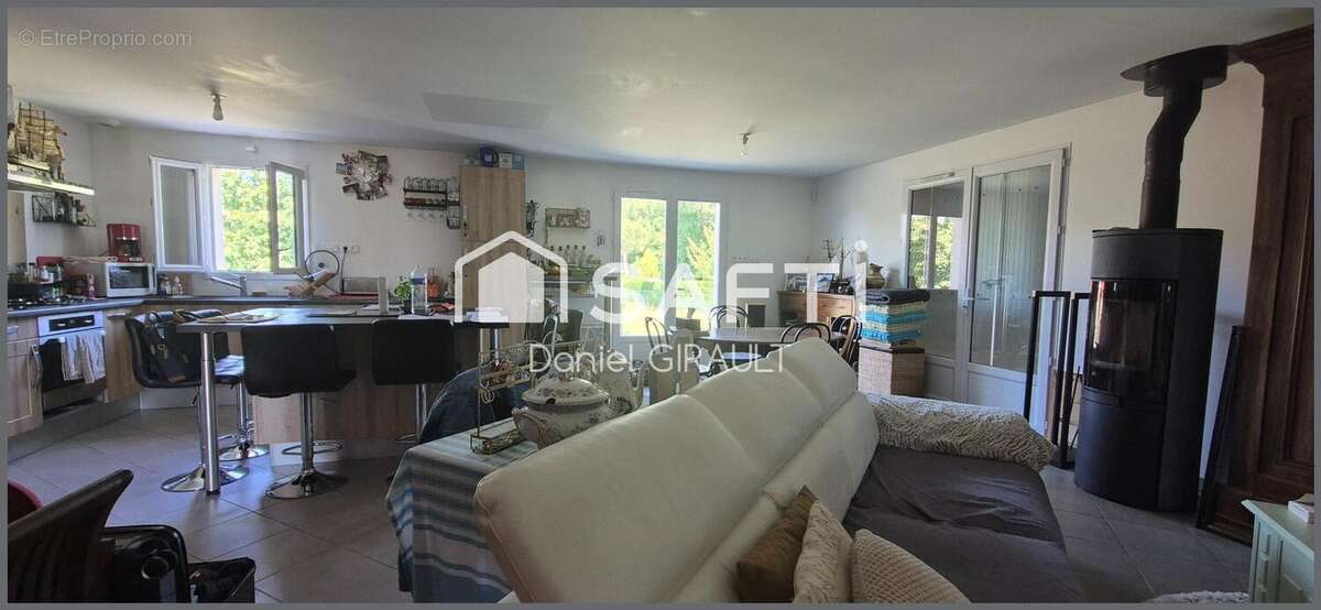 Maison 95 m² à Saint-Andre-De-Lidon  - photo 6