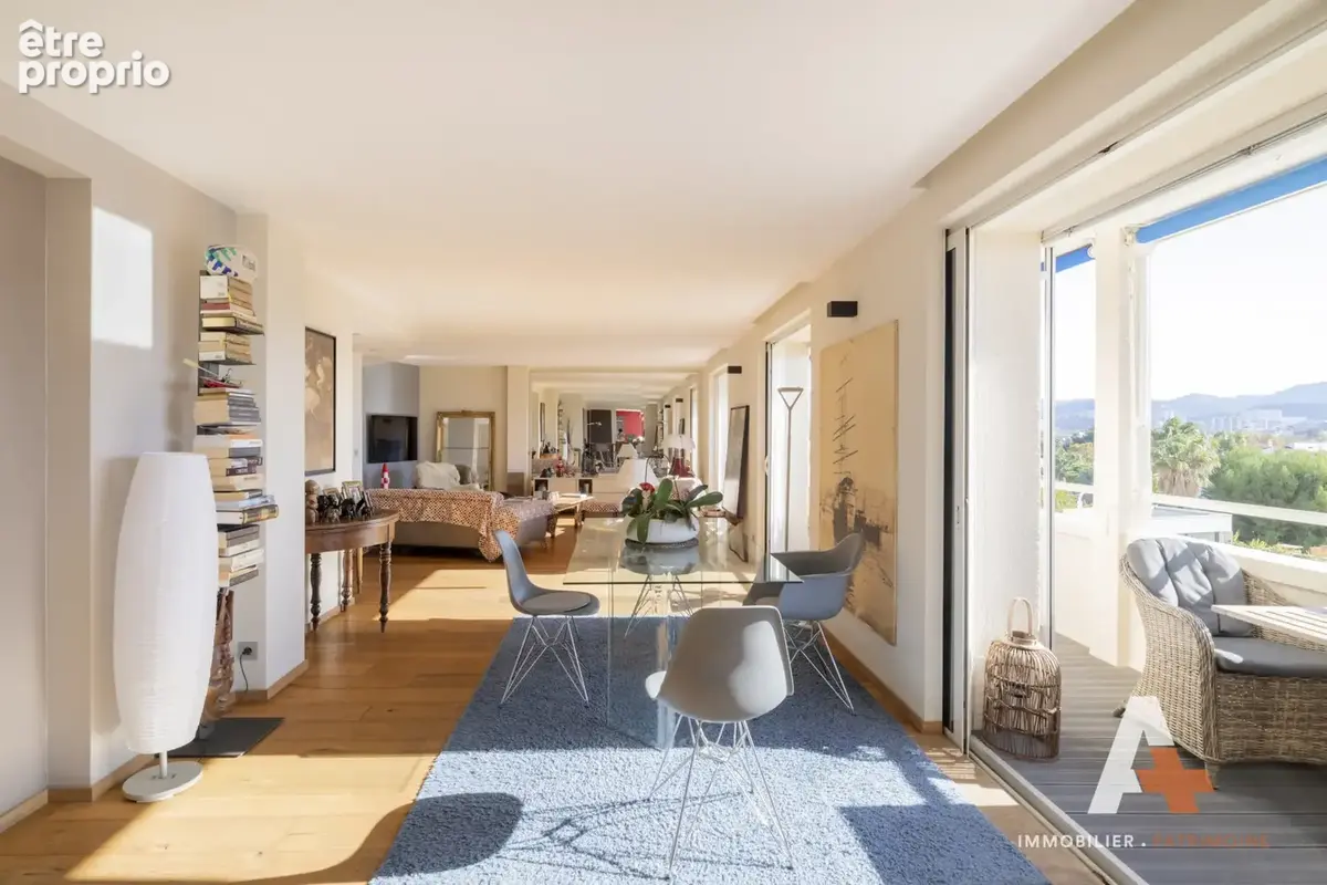 Photo Appartement à Marseille-8e au prix de 630 000€