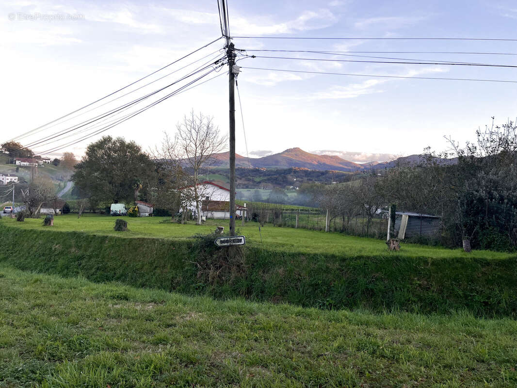 Terrain à SOURAIDE
