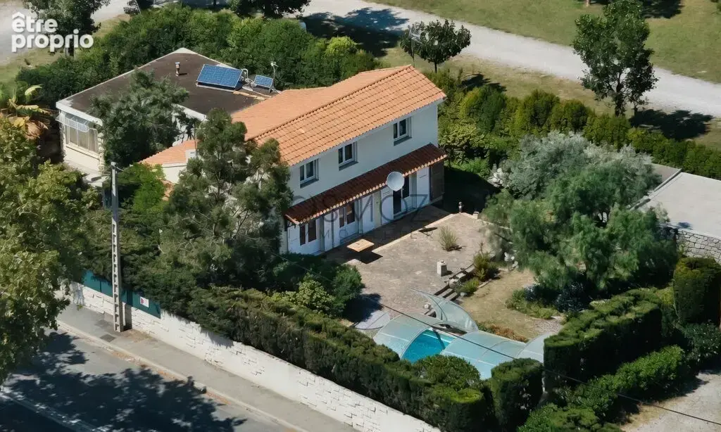 Villa de 160 m² avec dépendance, piscine sur terrain arboré de 1 - photo 19