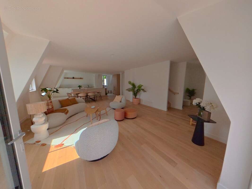 Appartement 147 m² à Lorient  - photo 6