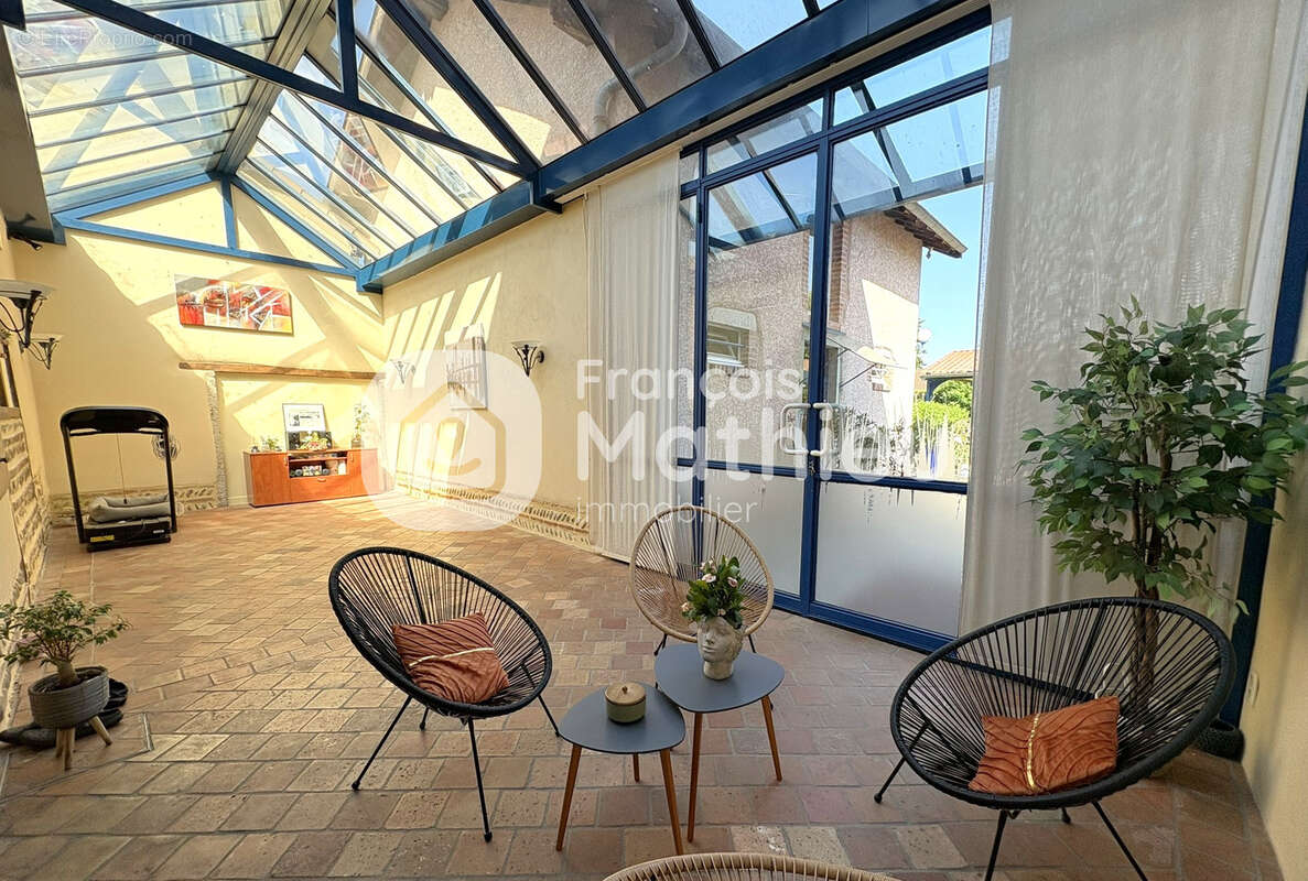 BOULIGNEUX - Propriété de caractère sur 2 211 m2 de terrain - photo 23