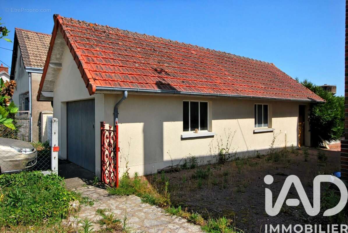 Photo 2 - Maison à OUZOUER-SUR-TREZEE