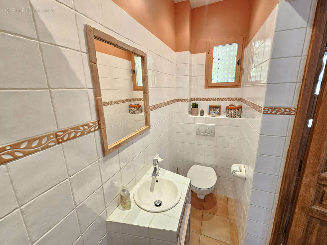 Maison à SAINT-JEANNET