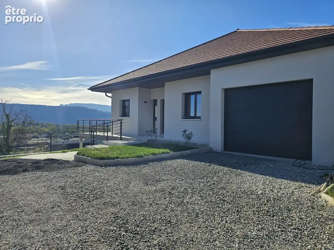 Photo Maison à Belley au prix de 529 000€