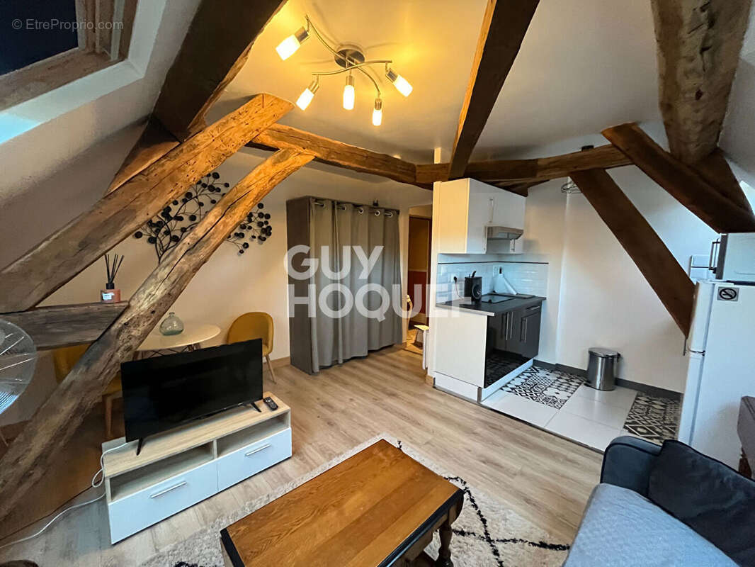 Appartement à MONETEAU