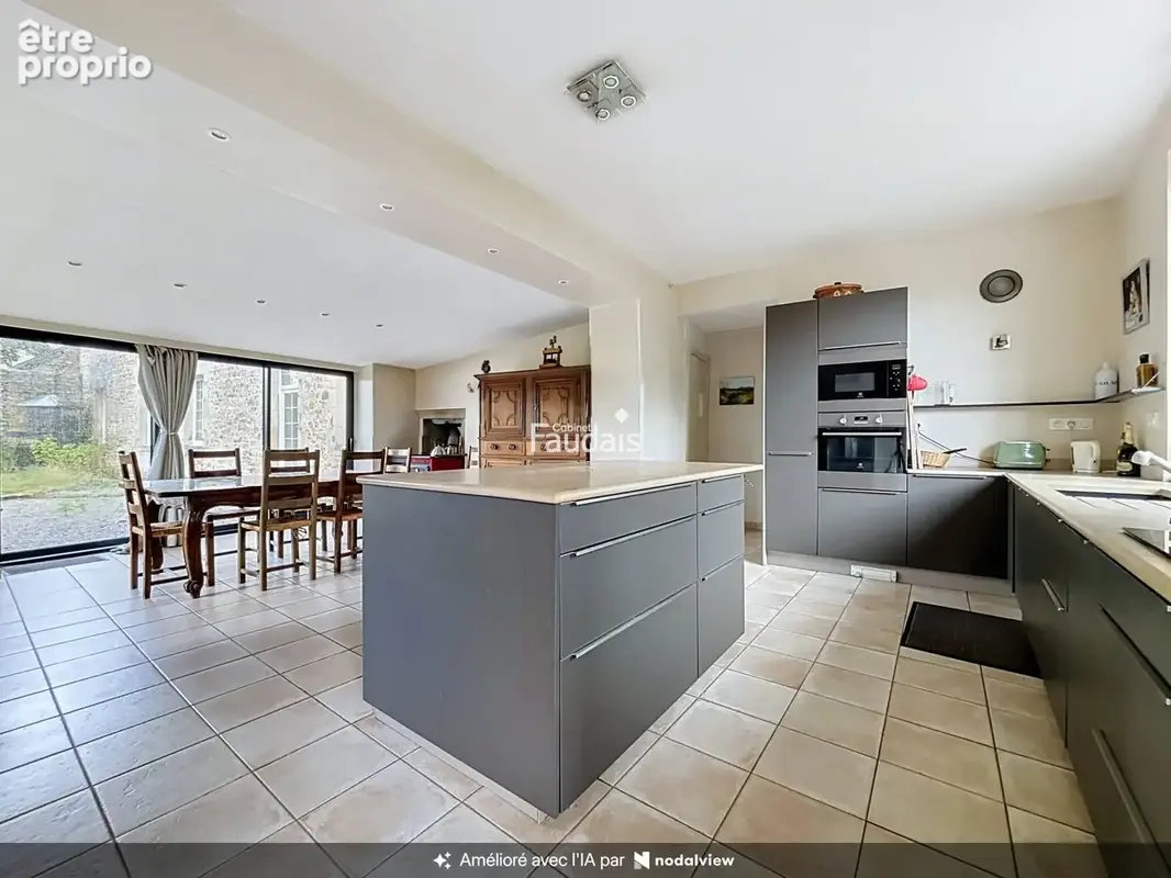 Maison 246 m² à Lessay  - photo 2