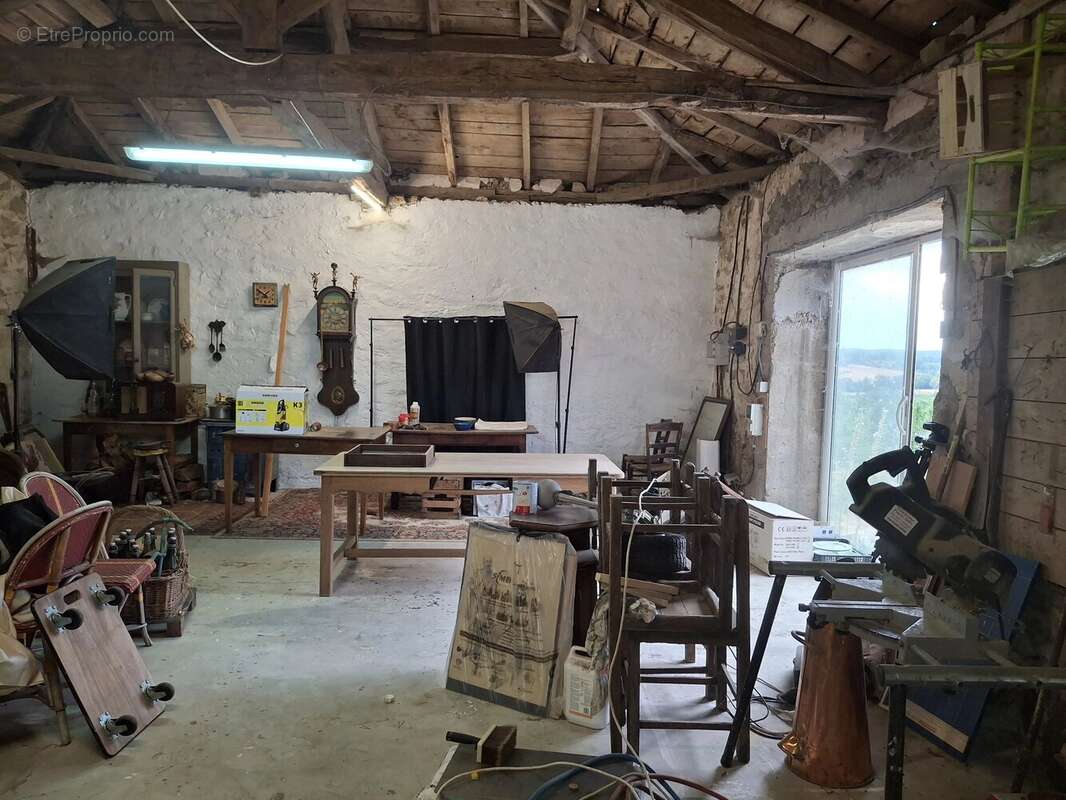Maison, grange, atelier, hangar et terrain offrant une vue imprenable - photo 18
