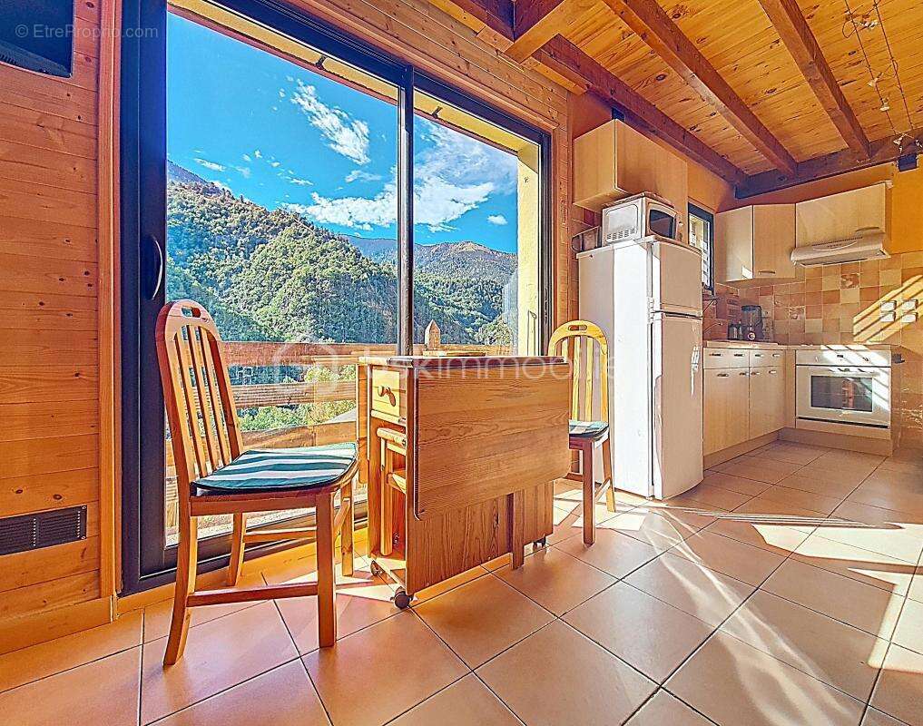 Maison à FONTPEDROUSE