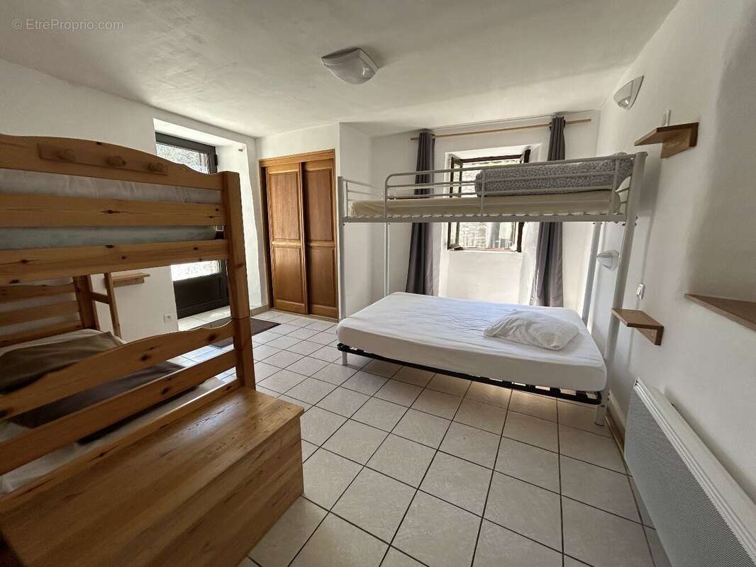 Maison à SAINT-ETIENNE-VALLEE-FRANCAISE