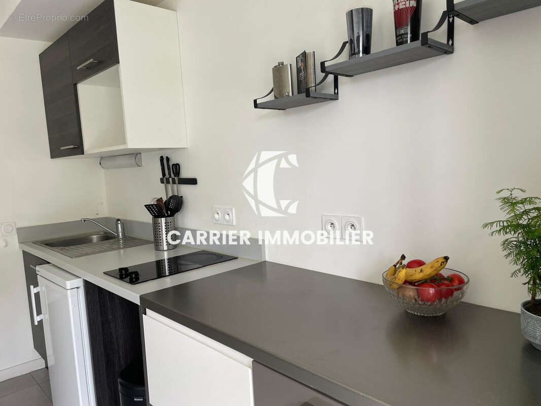 Appartement à TASSIN-LA-DEMI-LUNE