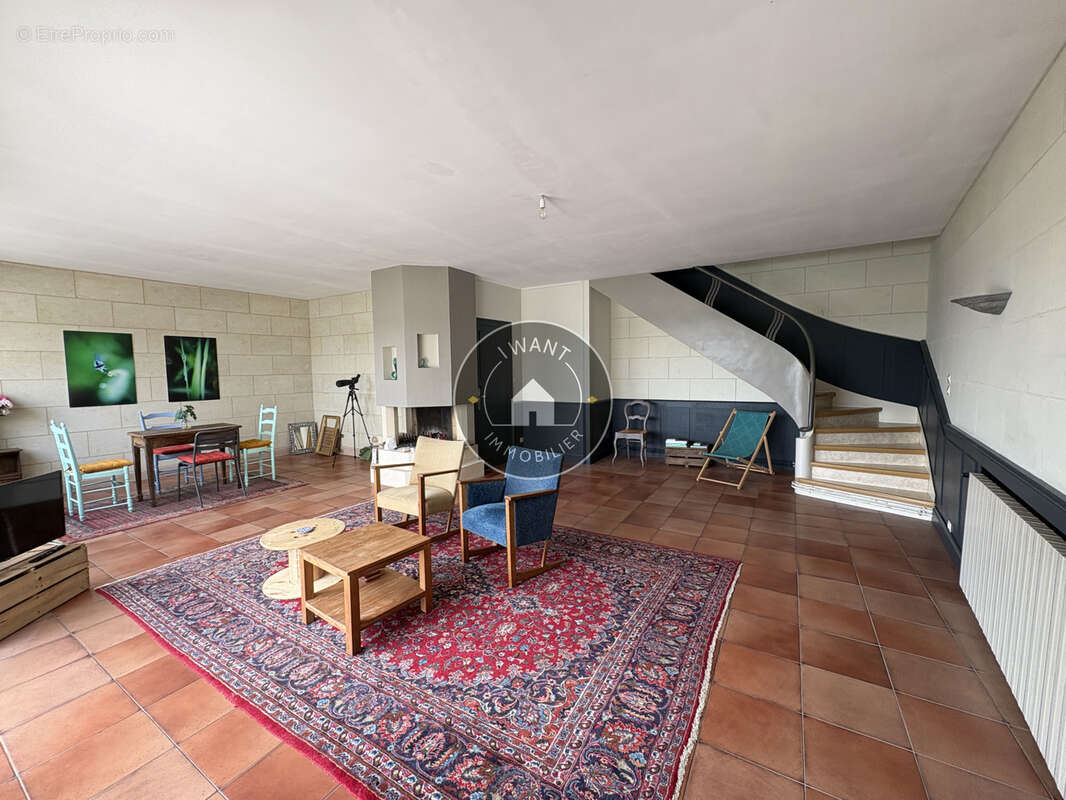 Charmante maison avec vue exceptionnelle sur la Loire   CHENEHUTTE - photo 2