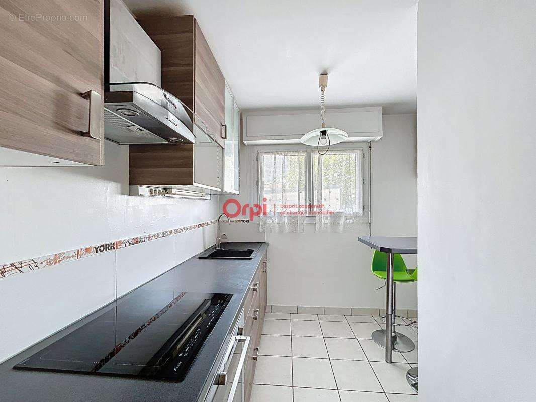 Appartement à ALBERTVILLE