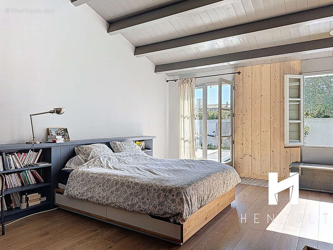 Maison à SAINT-CLEMENT-DES-BALEINES