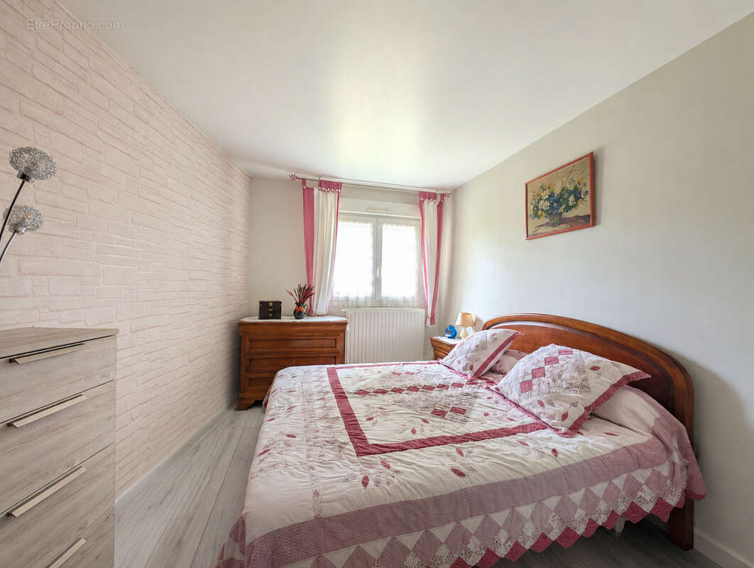 Appartement à LIEUSAINT
