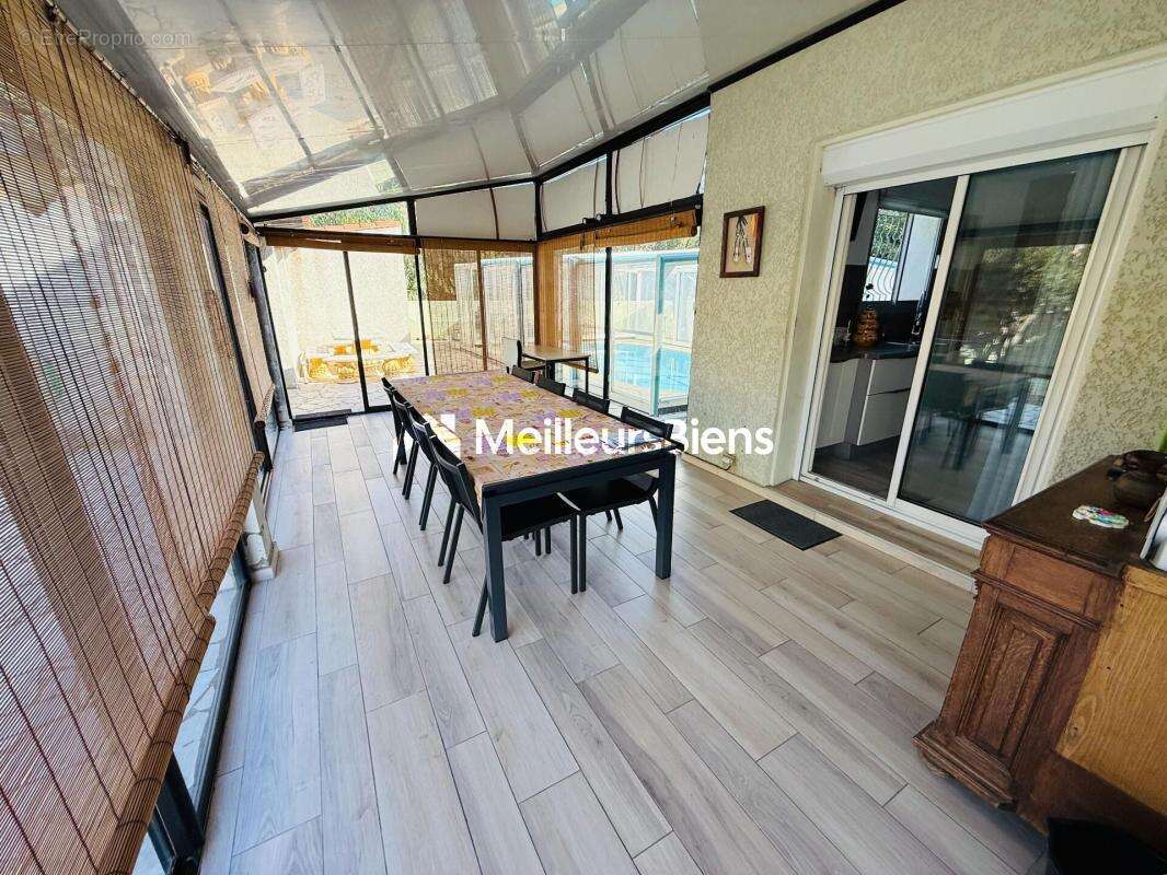 Maison à VILLENEUVE-LA-RIVIERE