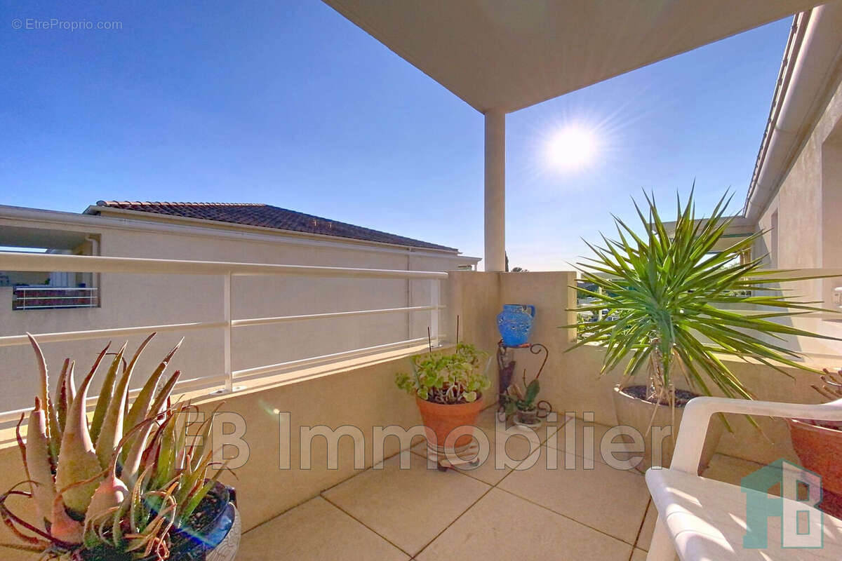 Appartement à SALON-DE-PROVENCE