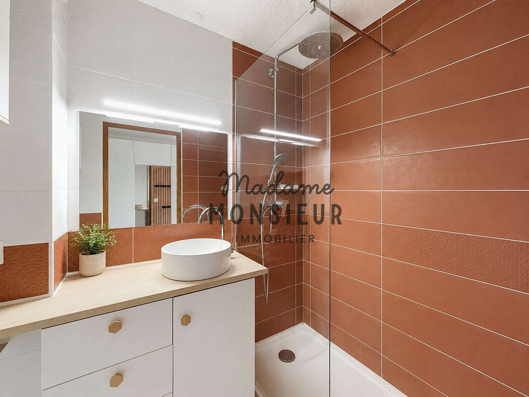 T3 Standing - appartement familial - photo 9
