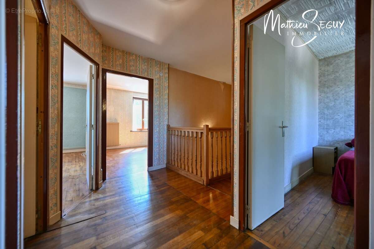 Thurins - Maison de village en bordure de Garon - photo 18