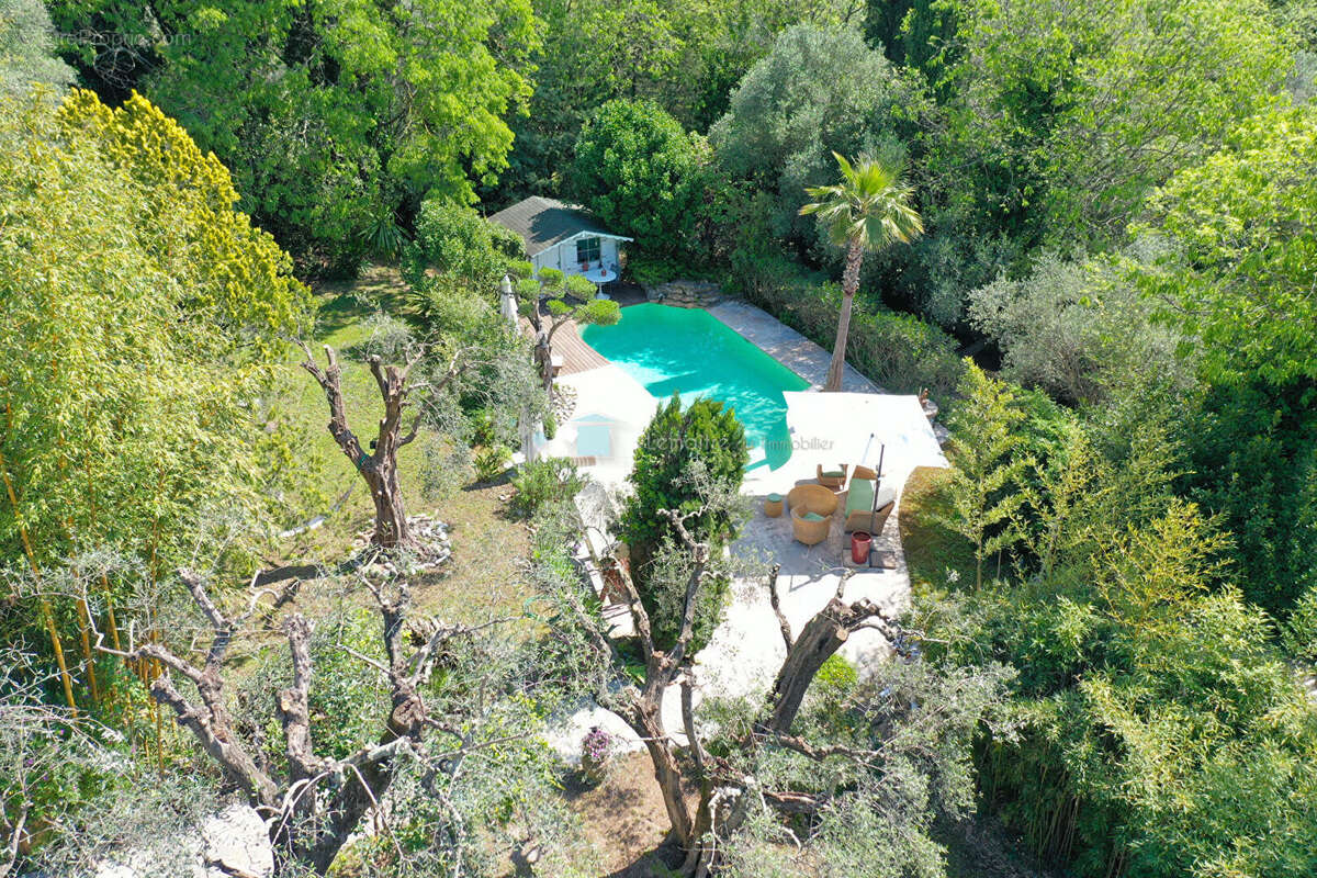 Maison à PEYMEINADE