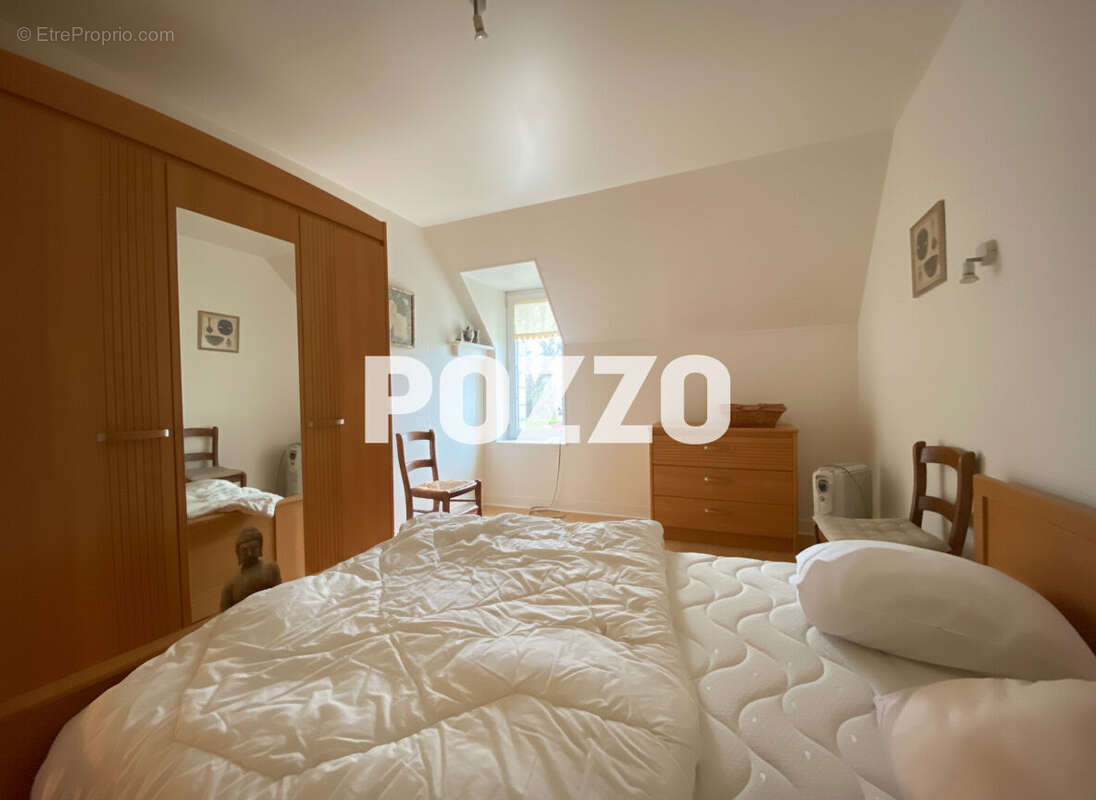 Maison à SAINT-VAAST-LA-HOUGUE