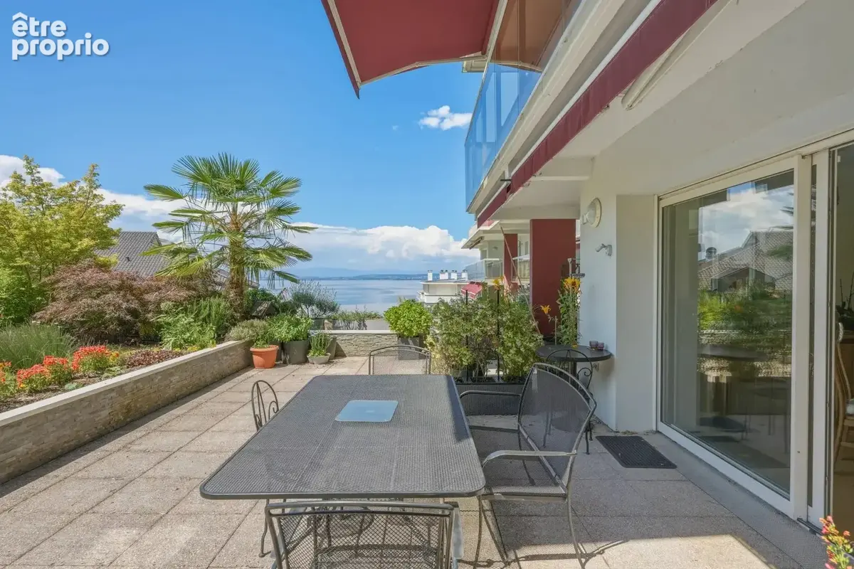 EVIAN-LES-BAINS - T4 - Centre-ville - photo 2