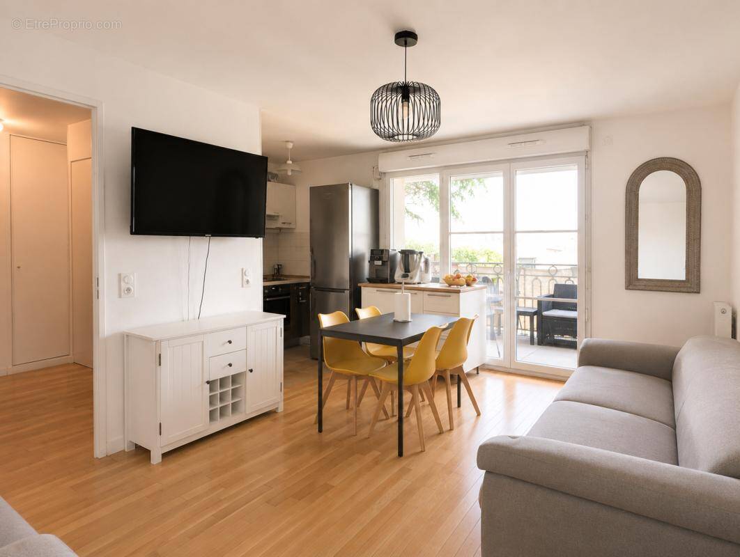 Appartement à MAISONS-ALFORT