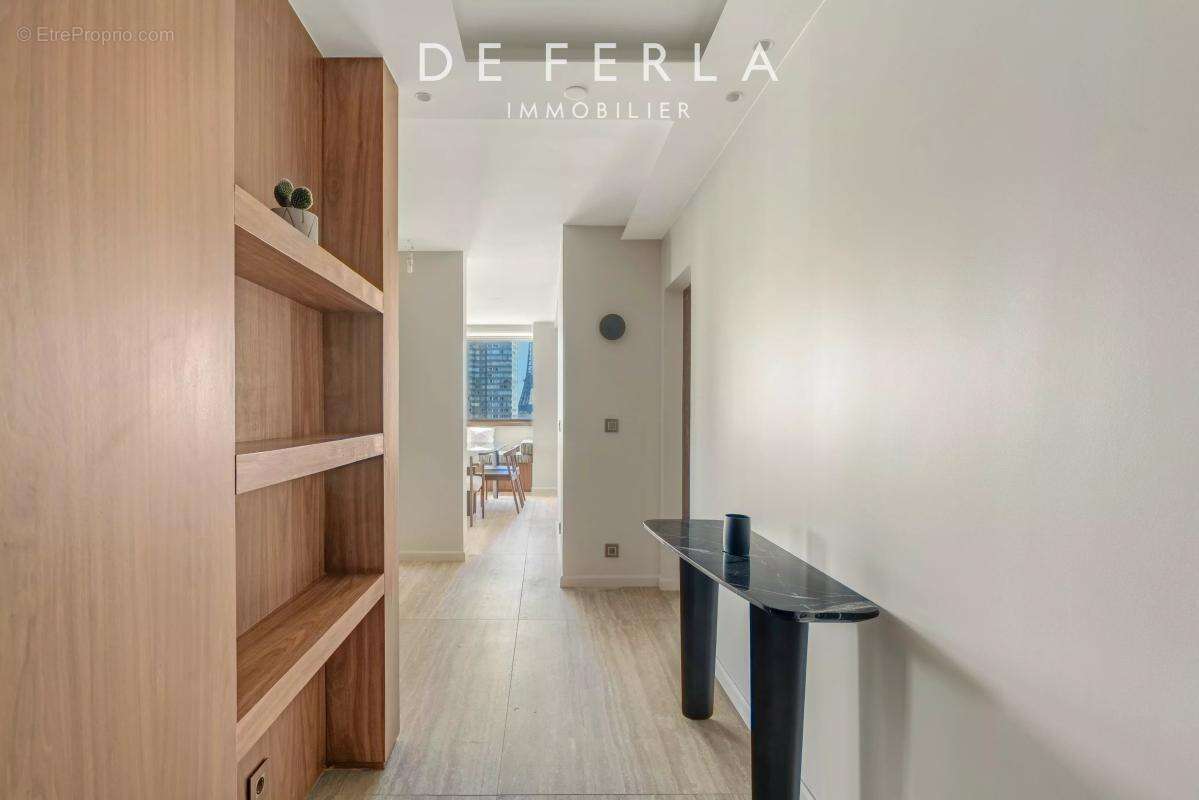 Appartement à PARIS-15E