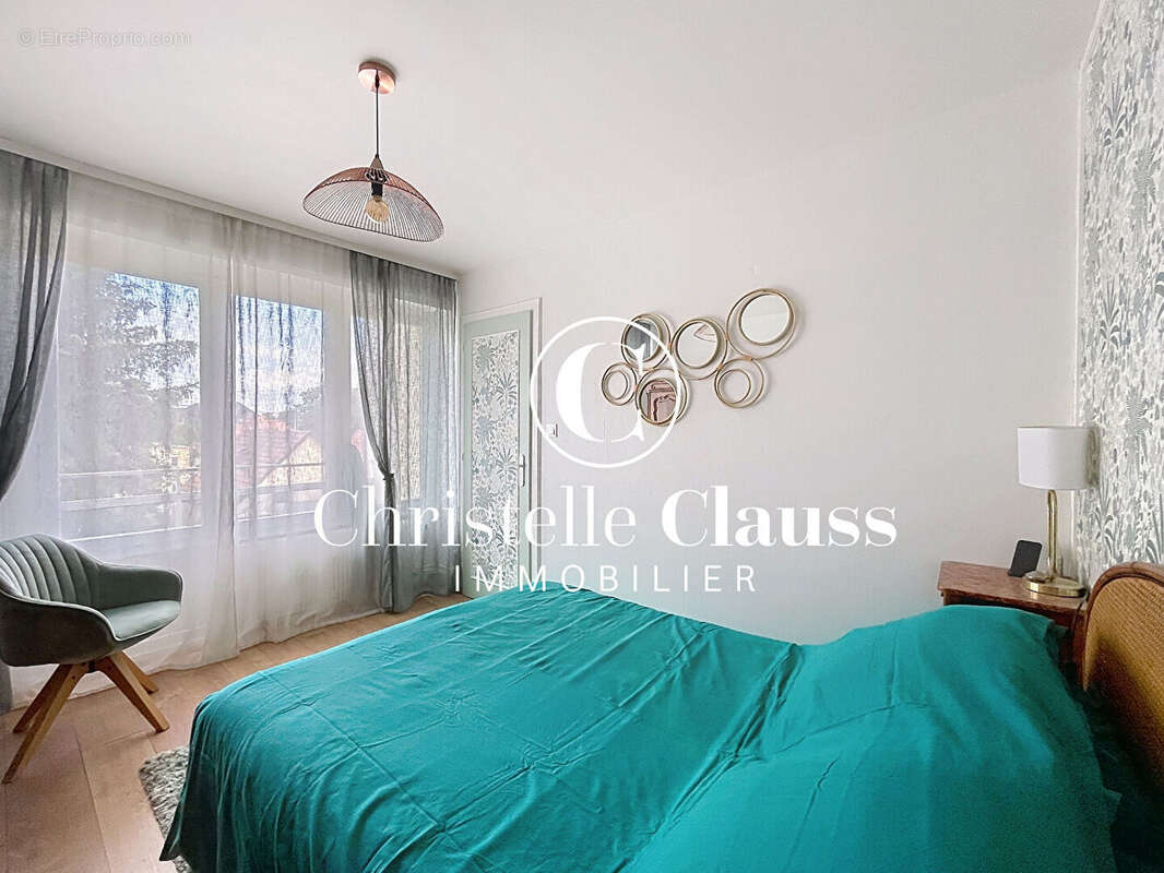 Appartement avec 3 terrasses, garage et cave - photo 11