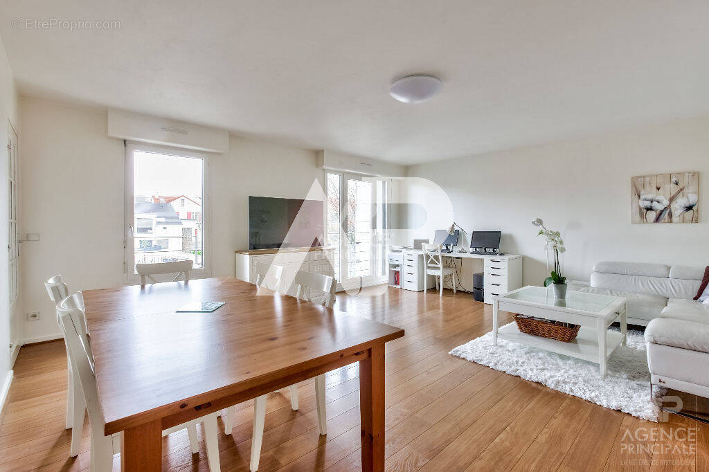 Appartement à RUEIL-MALMAISON