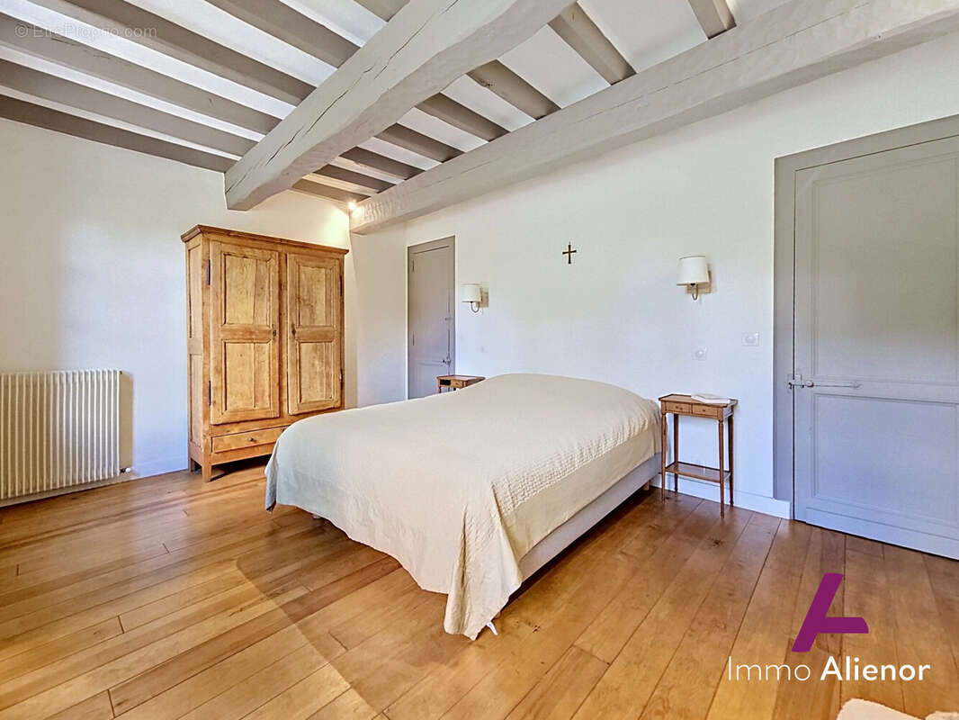 Maison à HOSTENS