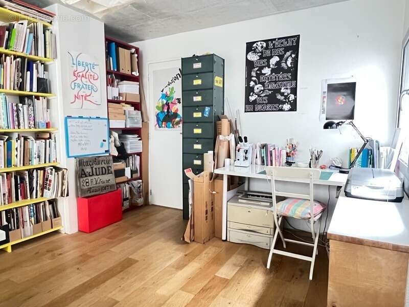 Appartement à PARIS-20E