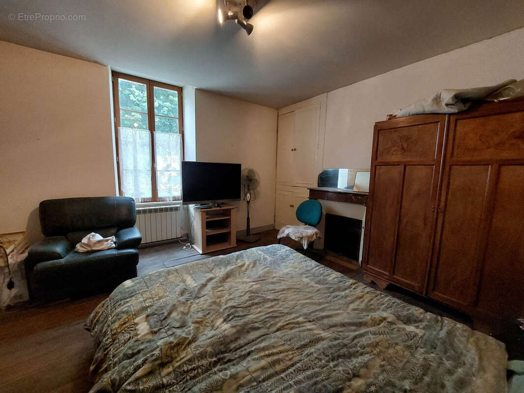Appartement à ANSAC-SUR-VIENNE