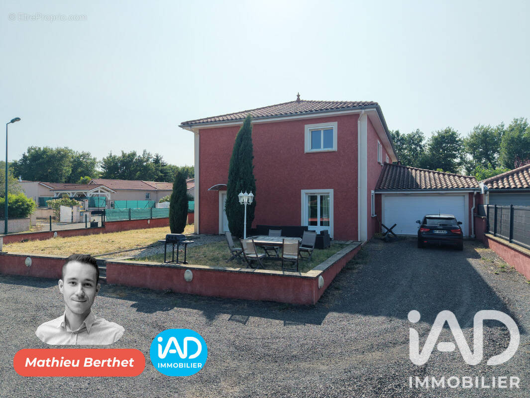 Photo 1 - Maison à SAINT-MARCELLIN-EN-FOREZ