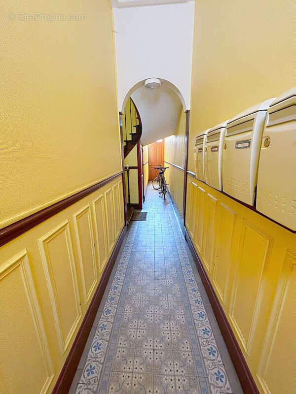 Nancy -  immeuble loue 4 appartements - photo 2