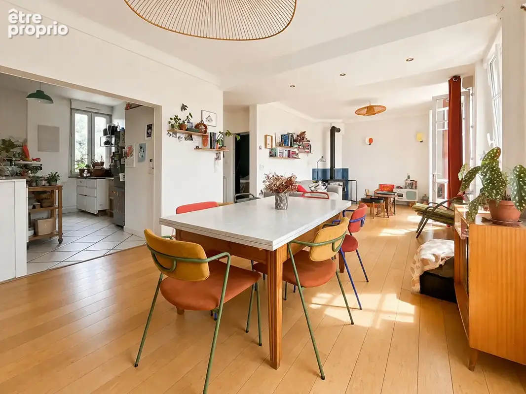 Appartement Type 5 - Balcons- Duplex - Dernier étage - 103m² au sol - photo 3