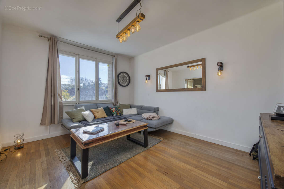 Appartement à ARGONAY