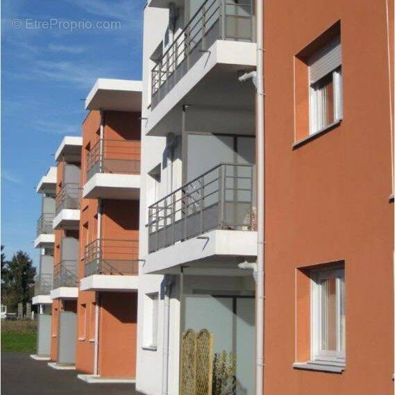 Appartement à YZEURE