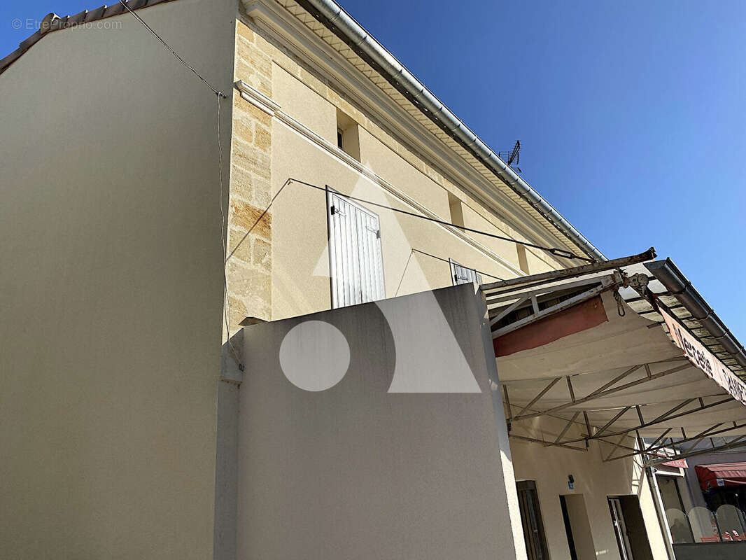 Maison à SAINT-SEURIN-SUR-L'ISLE