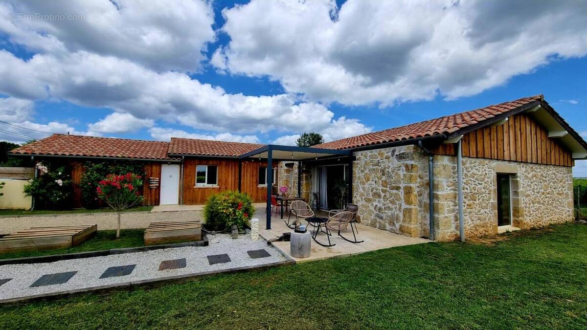 Photo 1 - Maison à CERONS