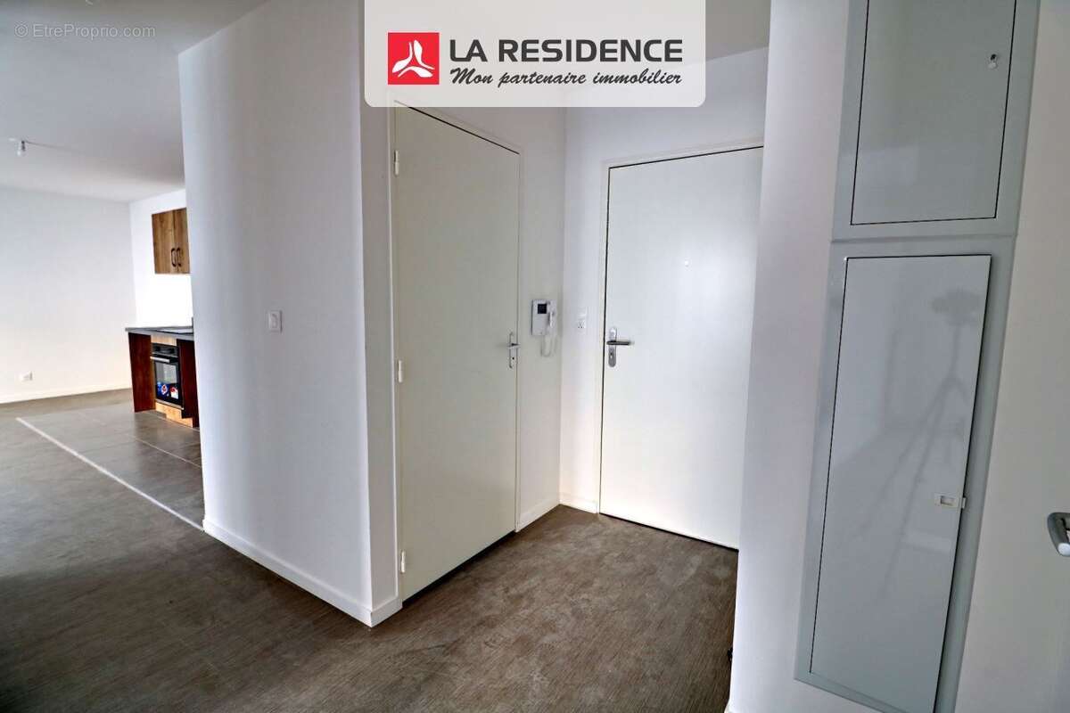 Appartement à DEVILLE-LES-ROUEN