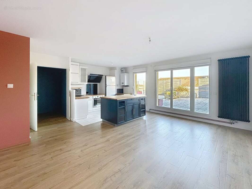 Appartement à ELANCOURT