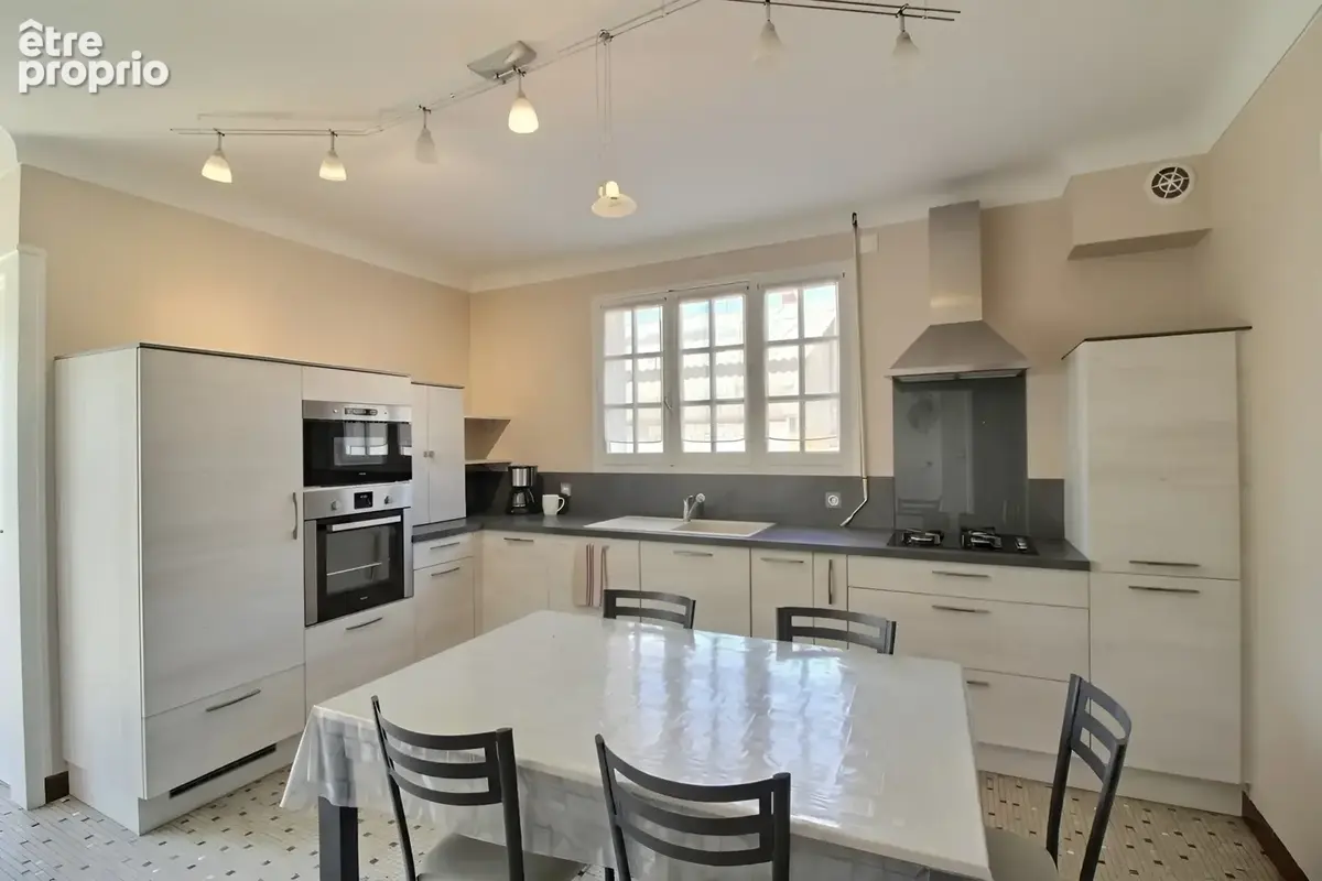 A vendre - chaumes en retz - haute perche - maison a renover - 4 pieces - 88 m2 environ - photo 2