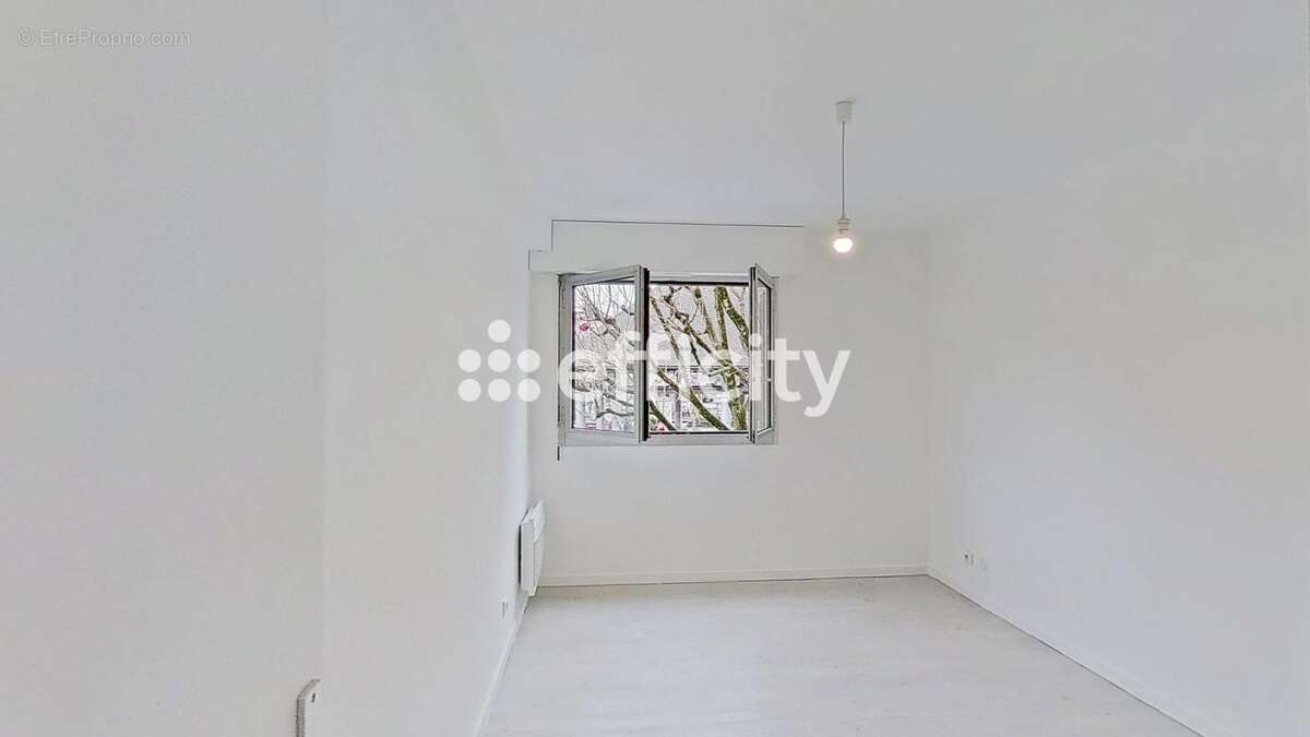 Appartement à LA ROCHE-SUR-FORON