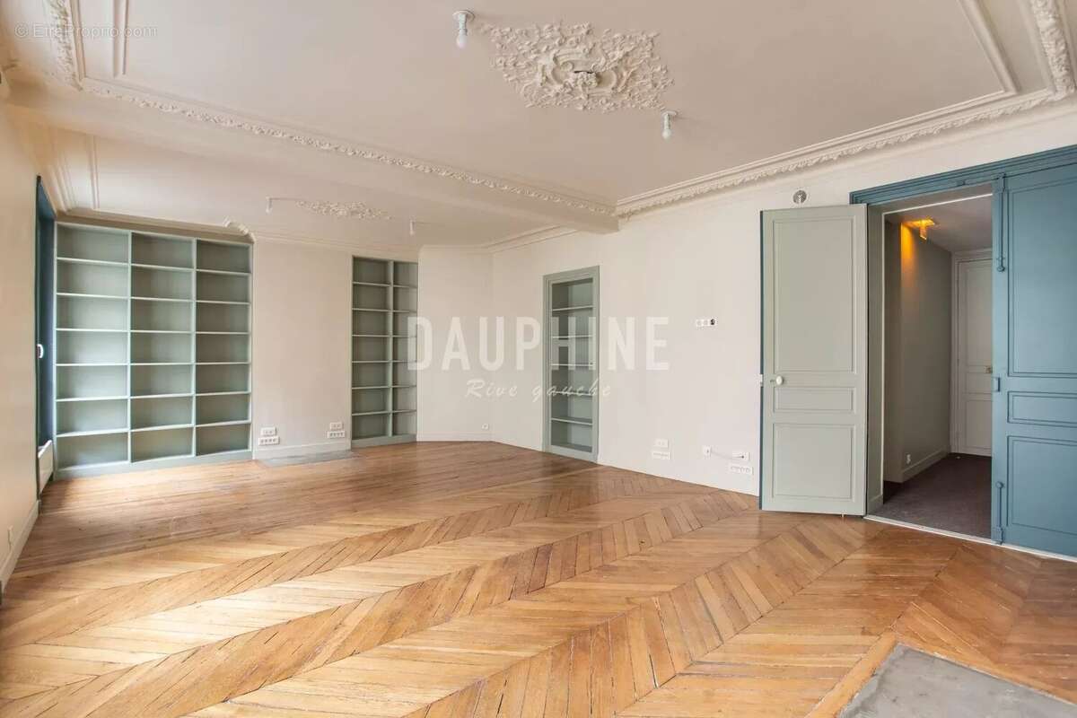 Appartement à PARIS-6E