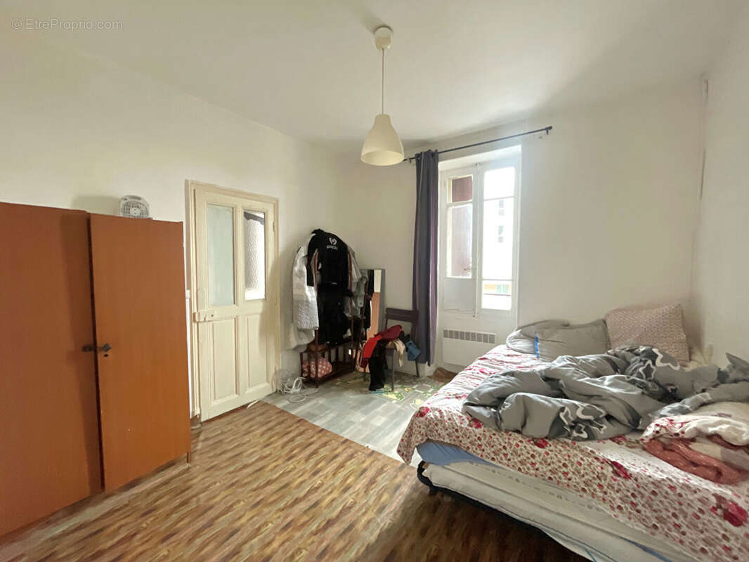 Maison à CHATEAURENARD